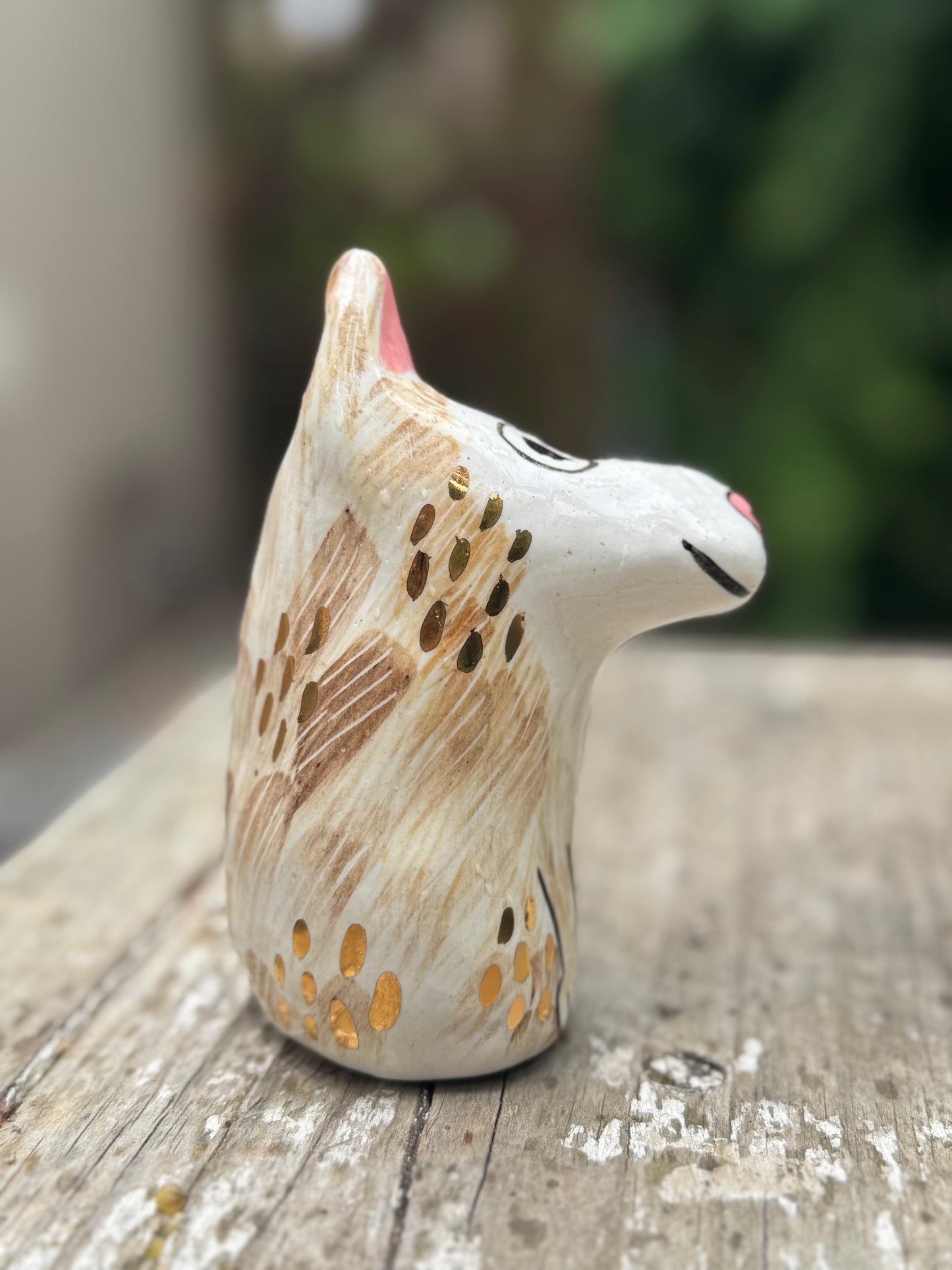 Large Roux Blob – The Friendly Watchdog with gold