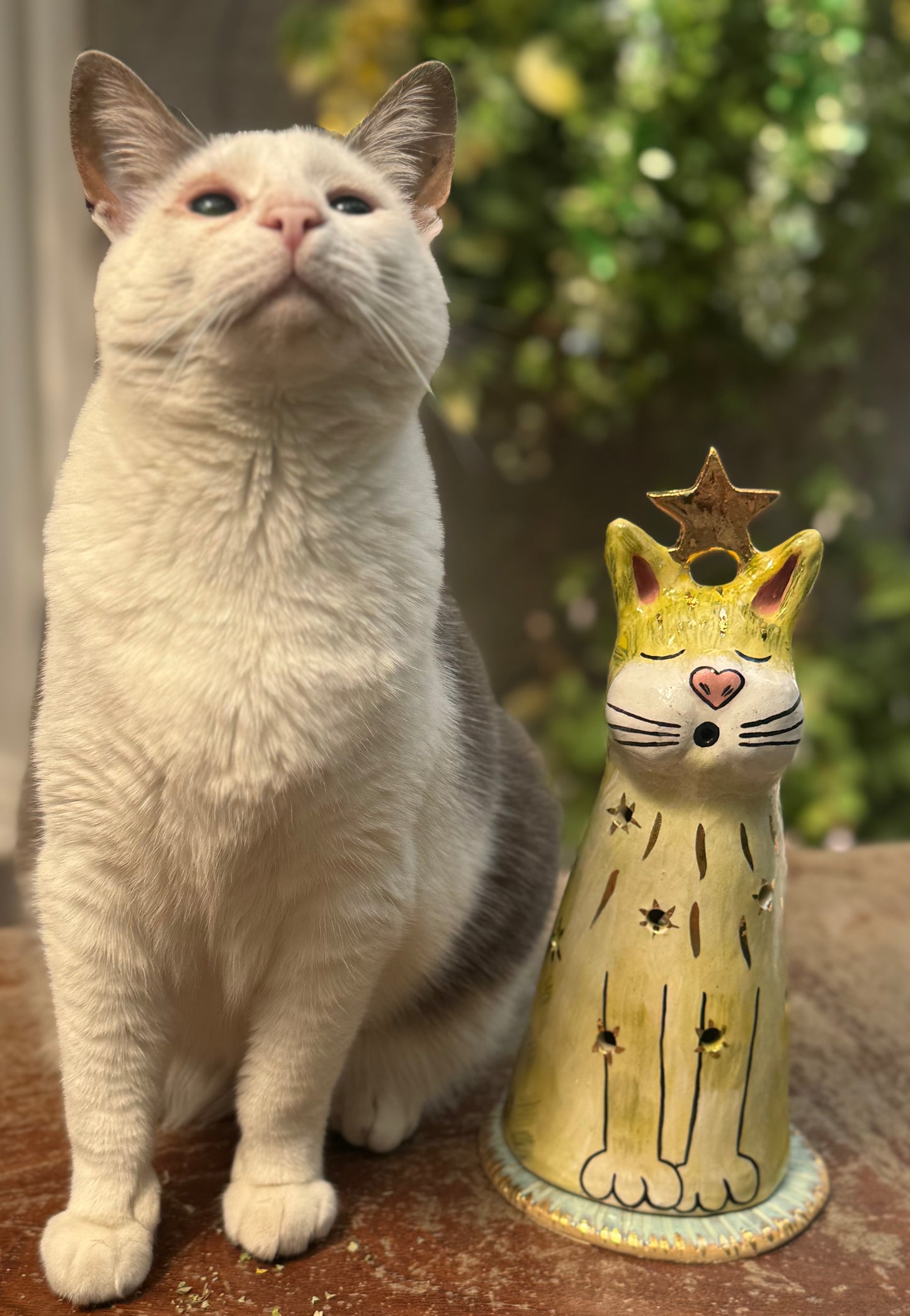 Large Christmas Cat Tree – Klaus Edition with Gold (Limited Edition)