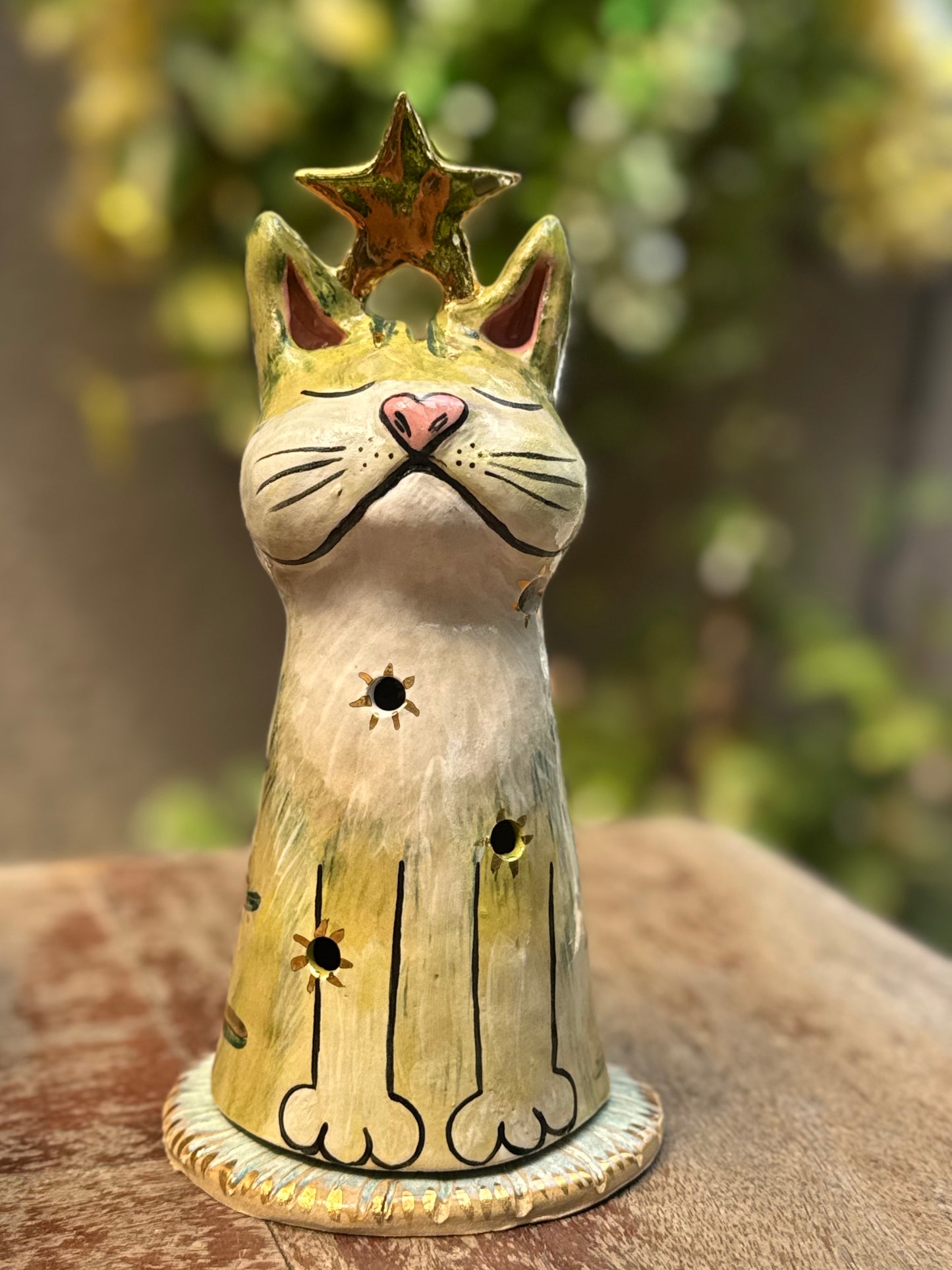 Medium Christmas Cat Tree – Klaus Edition with Gold (Limited Edition)