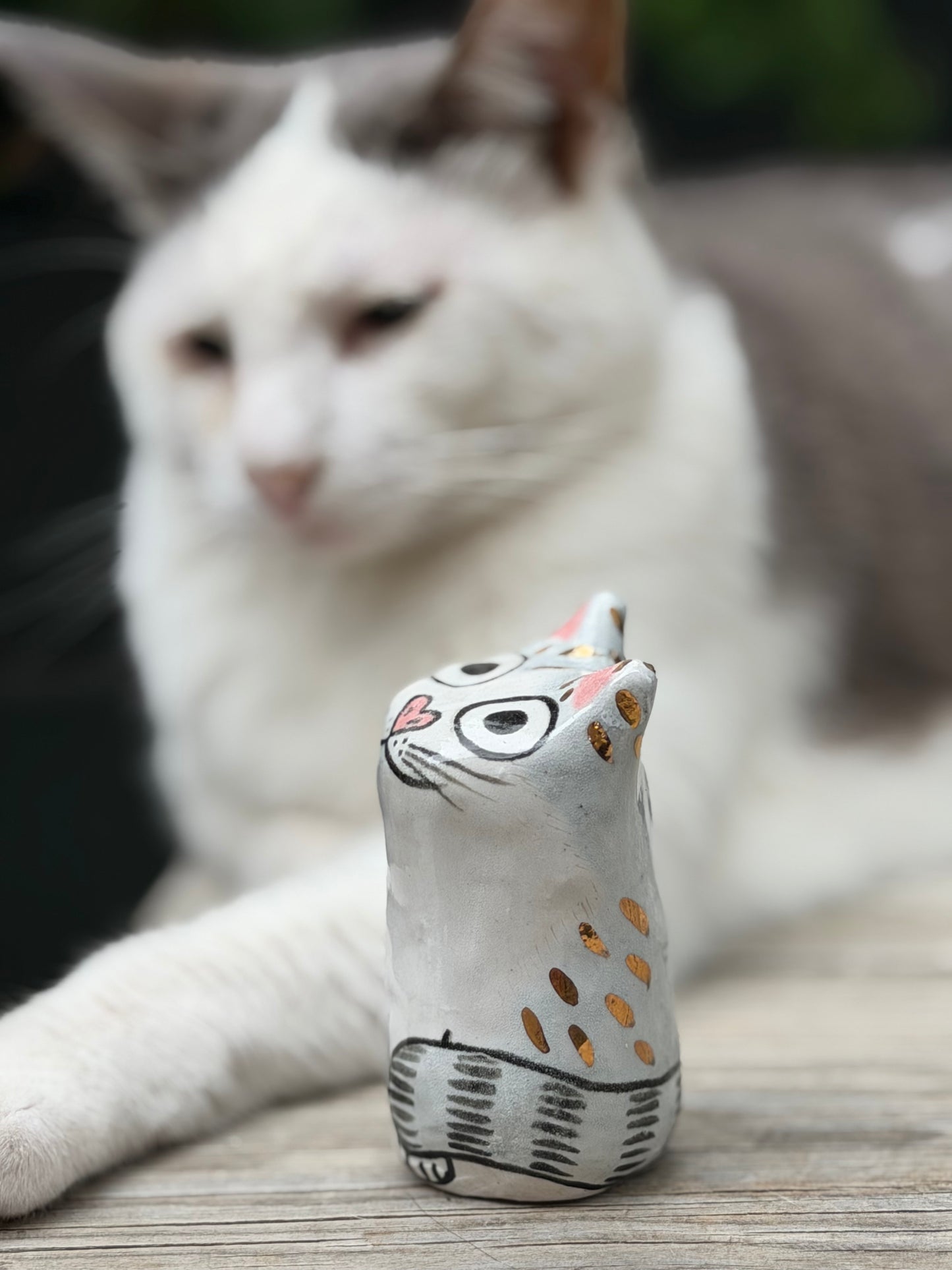 Medium Klaus Blob - Fancy pants Blob with gold