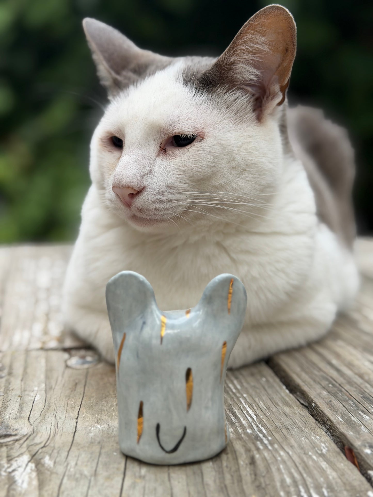 Small Roux Blob – Grey Frenchie Blob with gold