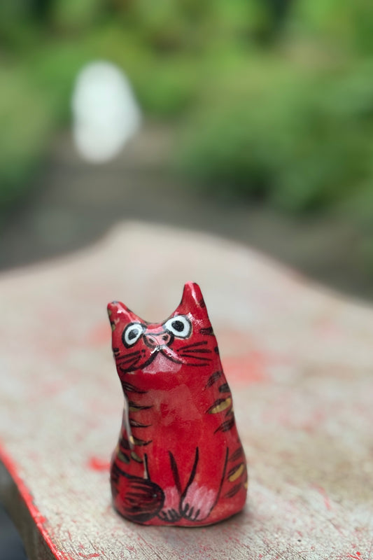 Lennie Blob - red w gold (small)