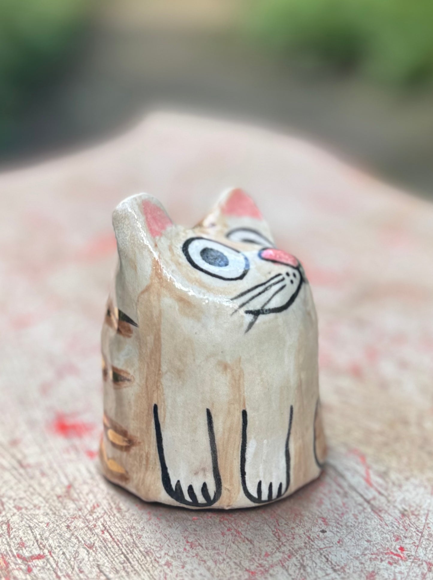Yuki Blob – Lazy Lounger Tabby Blob with Gold  (Medium)