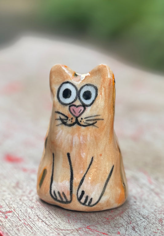 Oliver Blob - Snack loving Ginger Blob with Gold (small)