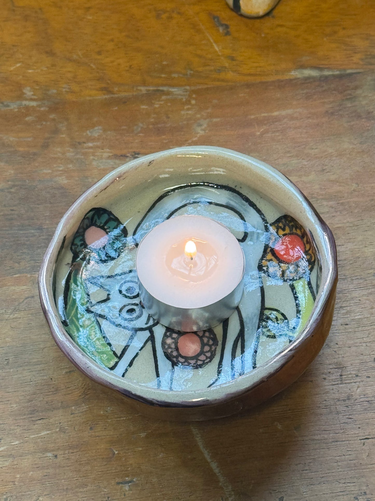 Whisker Dish -  Tabby Love