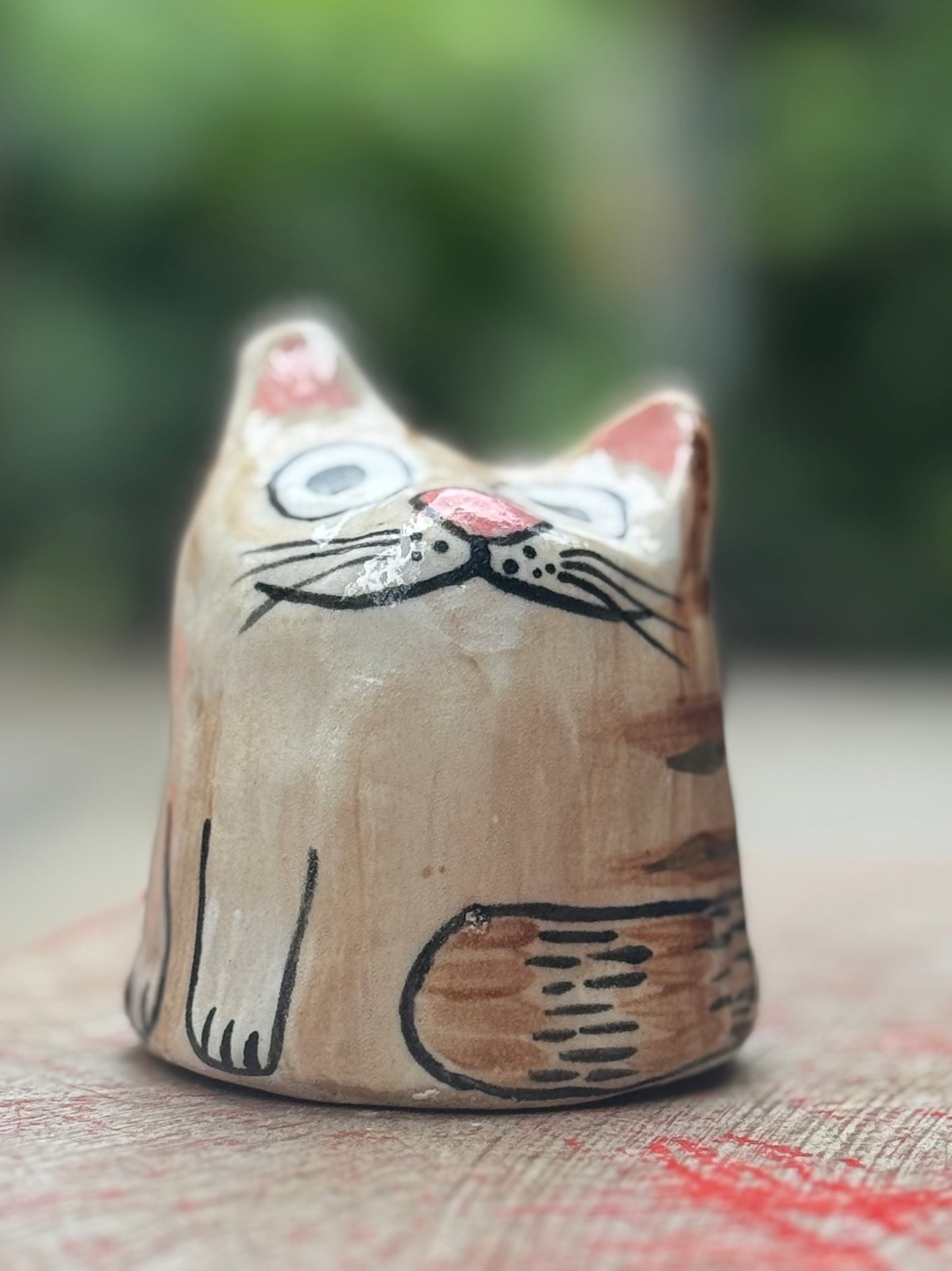 Yuki Blob – Lazy Lounger Tabby Blob with Gold  (Medium)