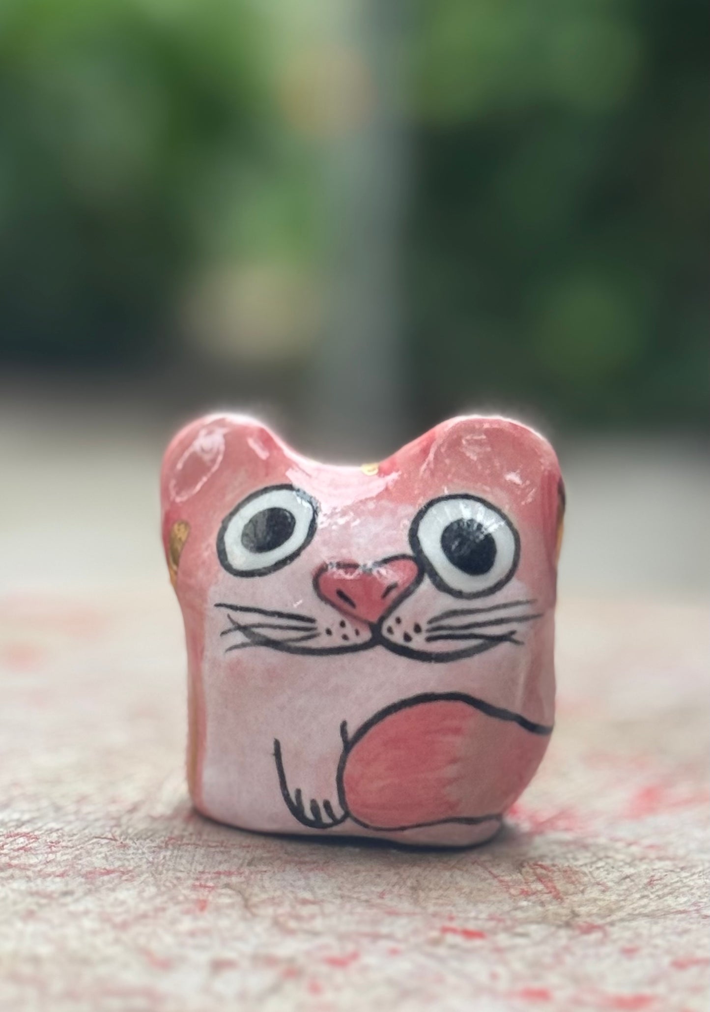 Lennie Blob – The Little Show-Off Blob wih gold (small)