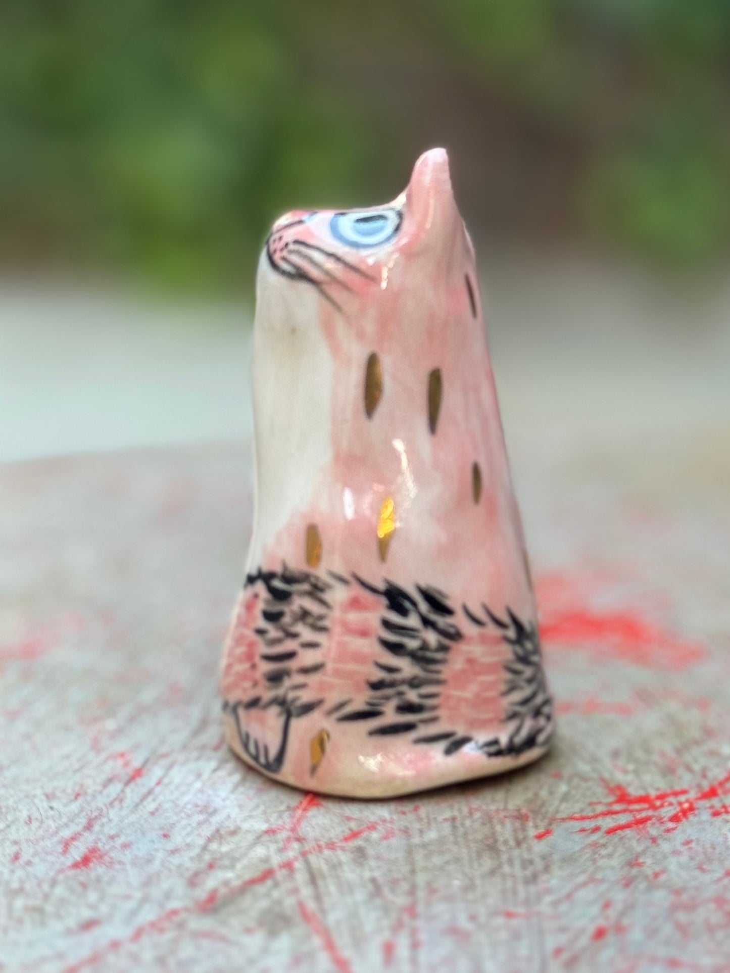 Lennie Blob –  The Hopeless Romantic Blob with gold (medium)
