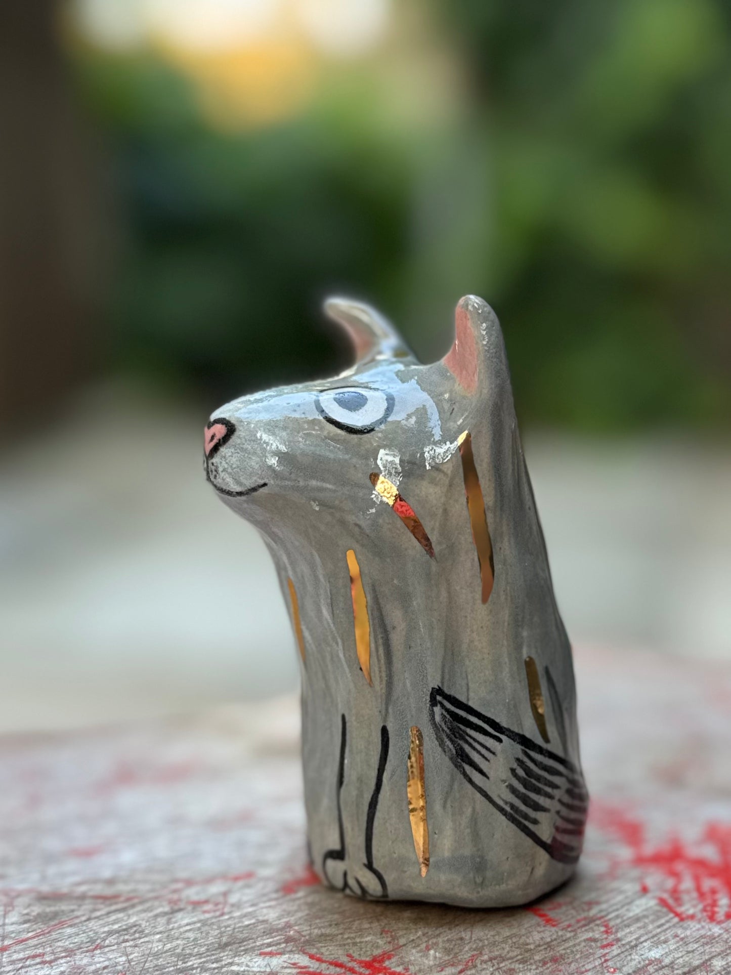 Roux Blob – The Friendly Wolf Blob with Gold (Medium)