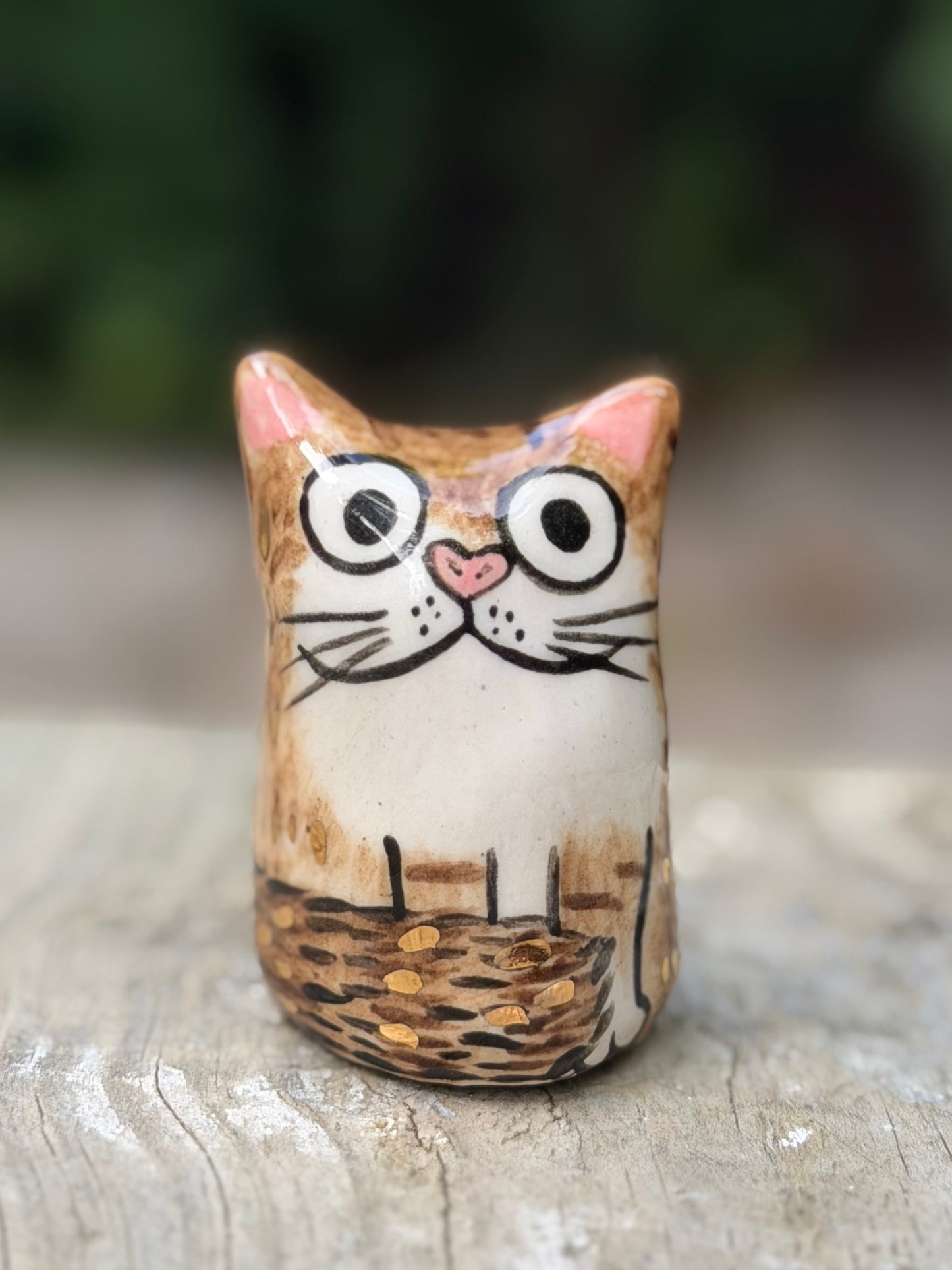 Tiny Tabby Blob – The Sass Master with gold (Extra Extra small)
